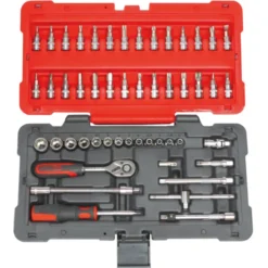 Coffret de douilles et accessoires 1/4