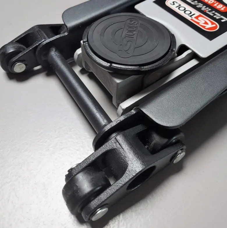 Cric acier 2 Tonnes extras-bas doubles roues avant KS TOOLS 161.0372