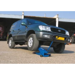 Cric Pour Camions, Machines Agricoles Ou D'Entrepreneur 2T King Tony - 9HYCRH2