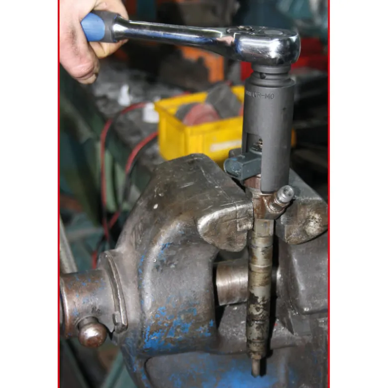 Douille pour injecteur diesel 1/2", SW27 mm, 6 pans KS TOOLS 150.2307