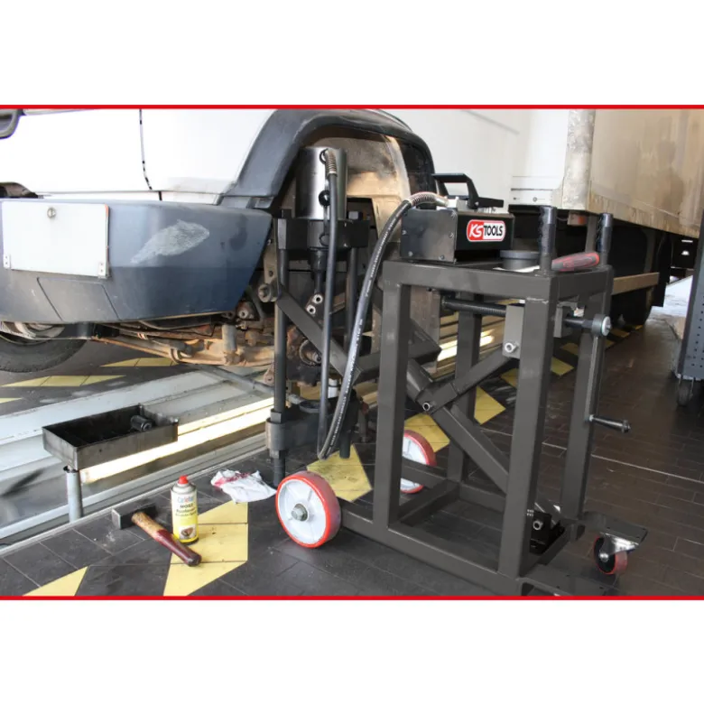 Presse à boulons d'essieu avec douilles 75T KS TOOLS 460.3620
