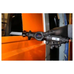 Scie sabre droite pneumatique 372 W Airoutil - SC1602